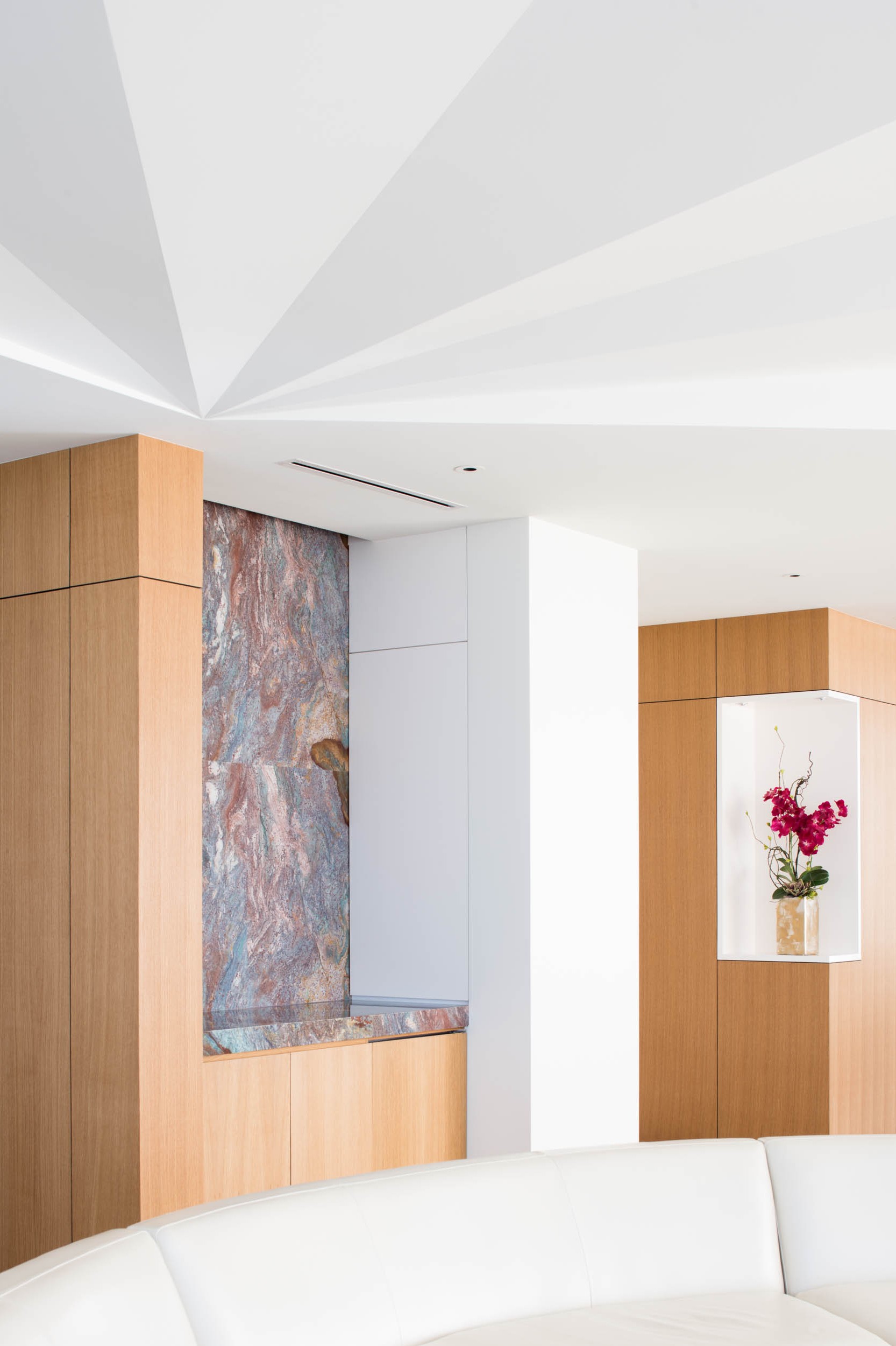 Dea Penthouse